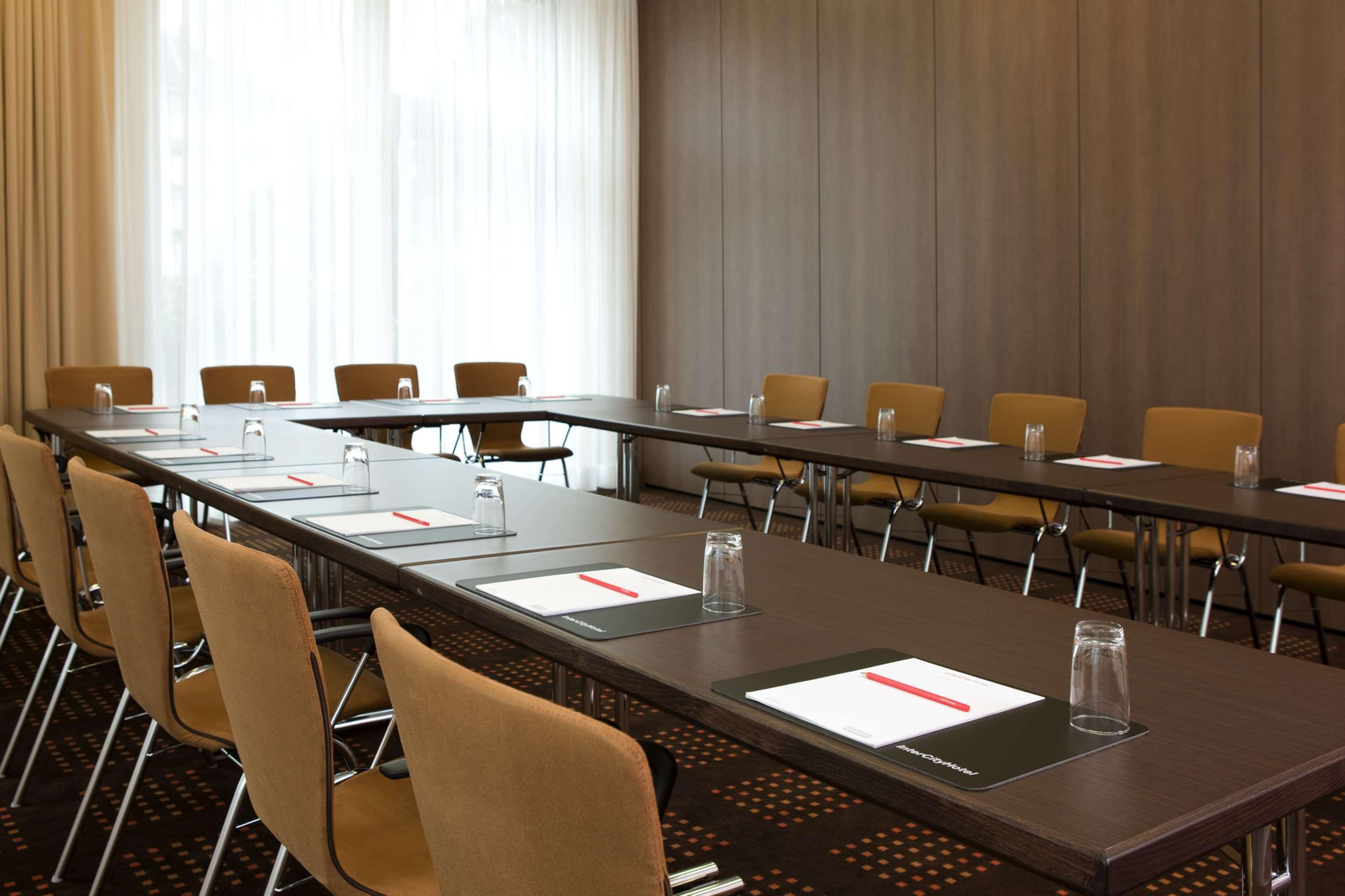 Intercityhotel Έσσεν Εξωτερικό φωτογραφία