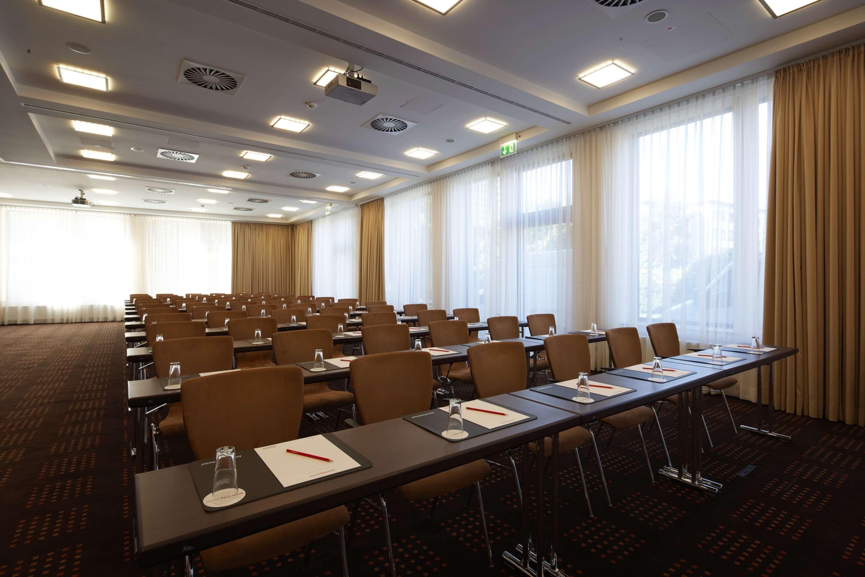 Intercityhotel Έσσεν Εξωτερικό φωτογραφία